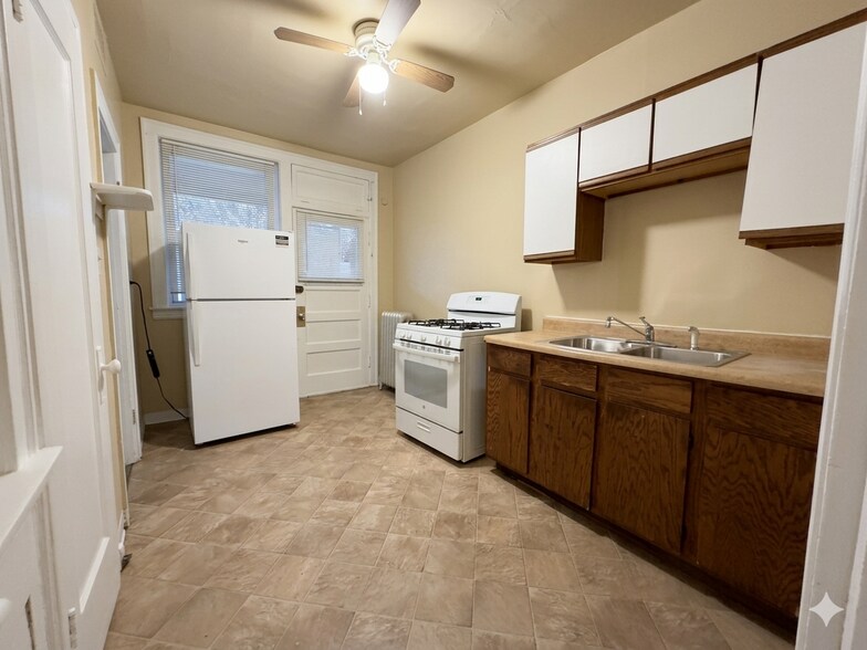 7924 S Rhodes Ave, Chicago, IL à vendre - Photo de l’immeuble – Image 3 sur 5
