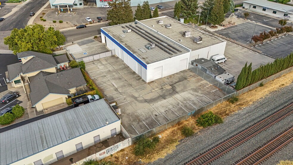7711 Murray Dr, Stockton, CA à vendre - Photo de l’immeuble – Image 2 sur 33