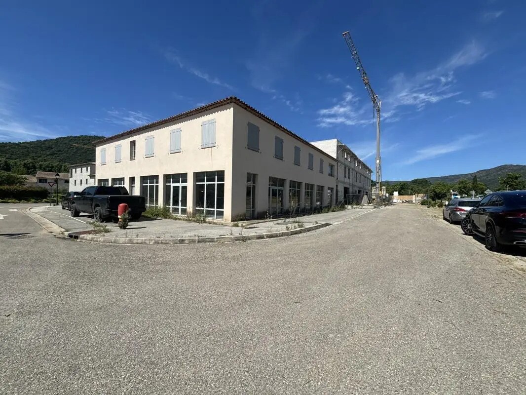 6 Rue Du Courrier Du Sud, La Môle à louer Photo de l’immeuble– Image 1 sur 6