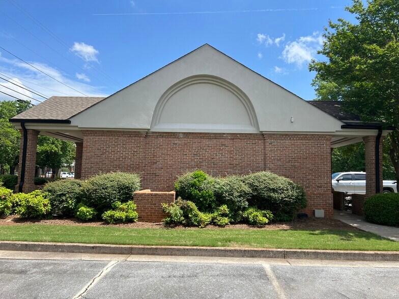 314 E Main St, Cartersville, GA à louer - Photo de l’immeuble – Image 2 sur 22