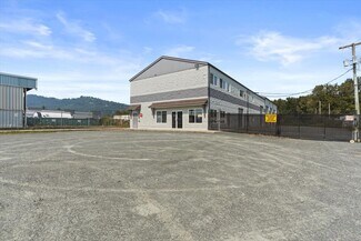 Plus de détails pour 44755 Yale Rd, Chilliwack, BC - Industriel/Logistique à vendre