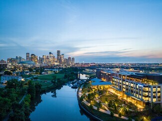 Plus de détails pour 100 Jensen Dr, Houston, TX - Local commercial à louer
