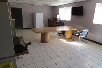 2575 Front St, Cottondale, FL à louer Photo intérieure– Image 1 sur 9