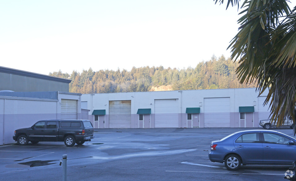 54 Old El Pueblo Rd, Scotts Valley, CA à louer - Photo de l’immeuble – Image 3 sur 12