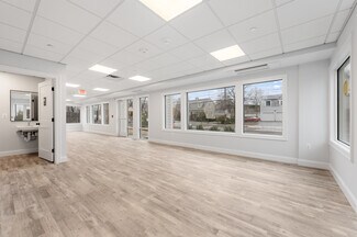 Plus de détails pour 451 Essex St, Beverly, MA - Bureau/Local commercial à louer