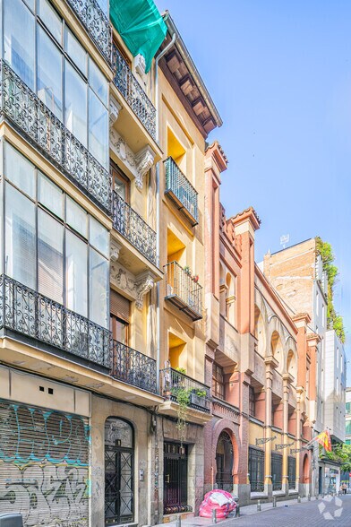 Calle de los Jardínes, 6, Madrid, Madrid à louer - Photo principale – Image 1 sur 2