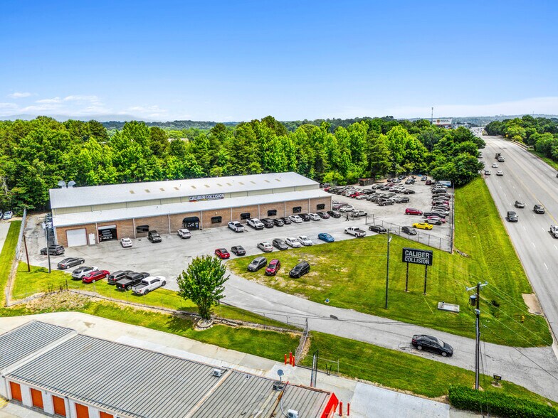 3133 Wade Hampton Blvd, Taylors, SC à vendre - Photo de l’immeuble – Image 2 sur 3