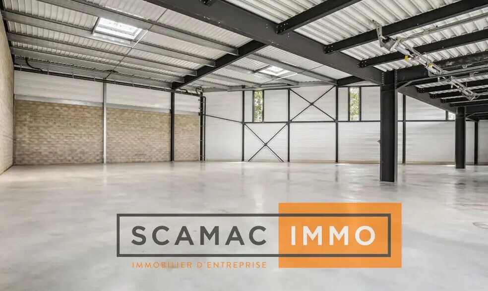 Industriel/Logistique dans Vedène à louer - Photo de l’immeuble – Image 2 sur 2