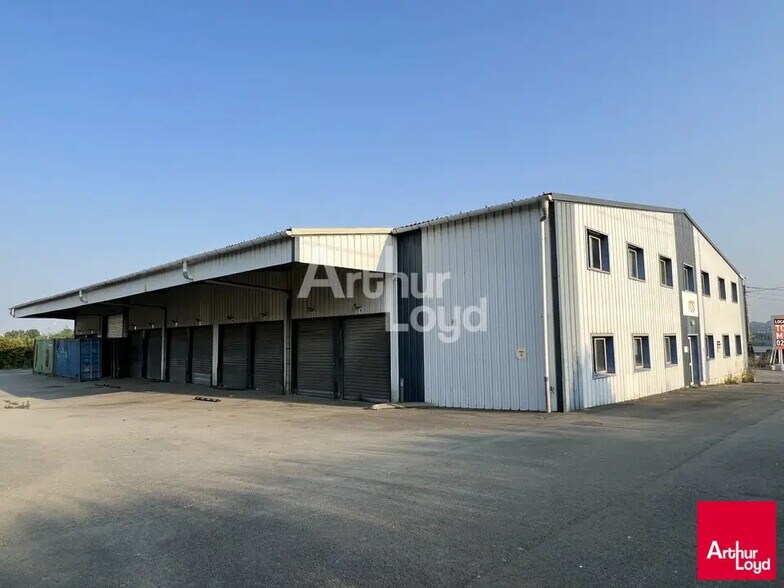 Local d'activités dans Cesson-Sévigné à vendre - Photo de l’immeuble – Image 2 sur 7