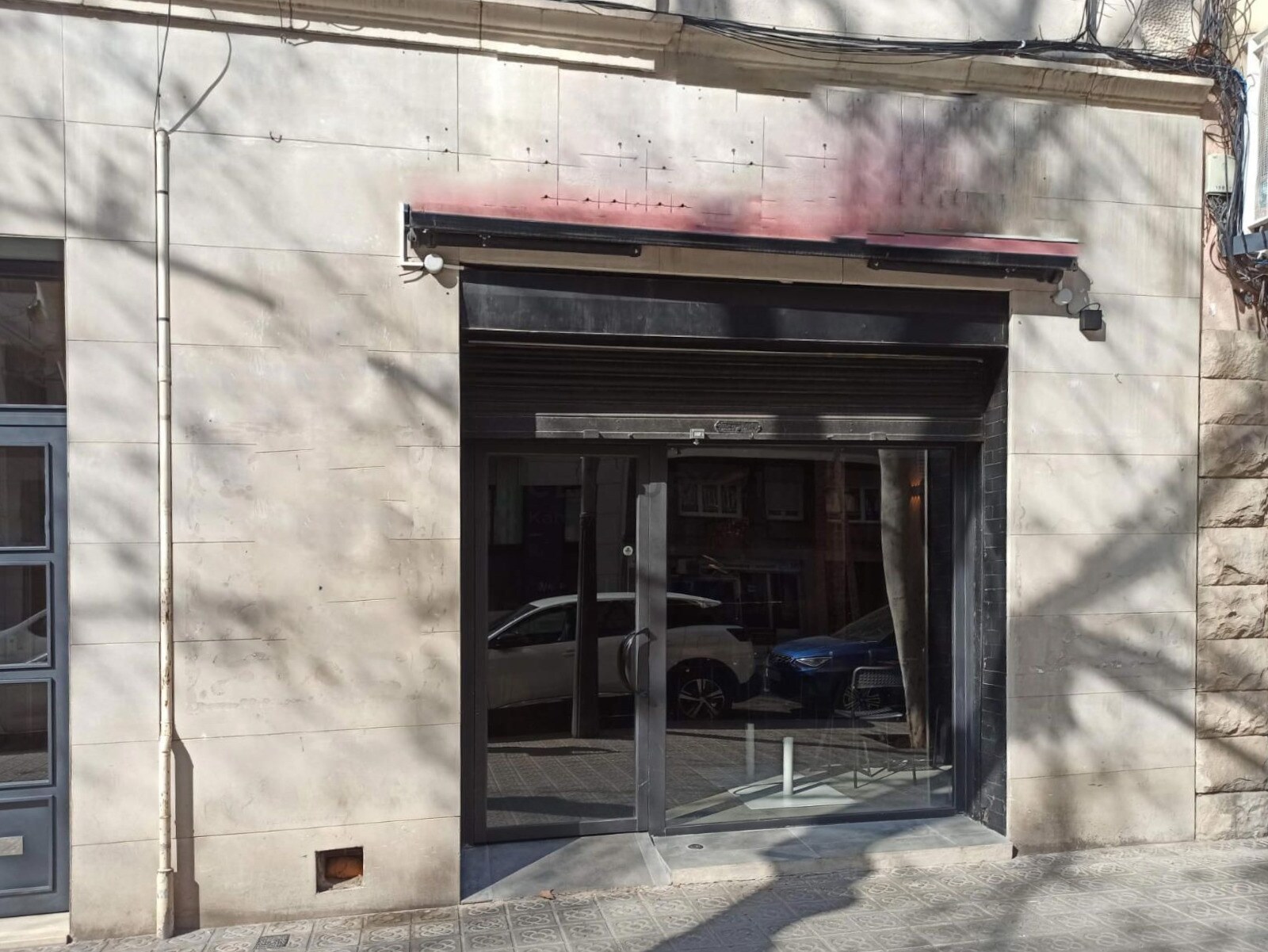 Local commercial dans Barcelone, Barcelona à louer Photo intérieure– Image 1 sur 18