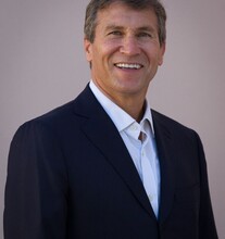 Brett Daniels