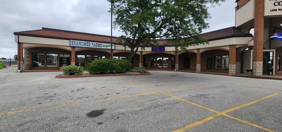 1390 Walker Rd, Windsor, ON à louer - Photo de l’immeuble – Image 2 sur 8