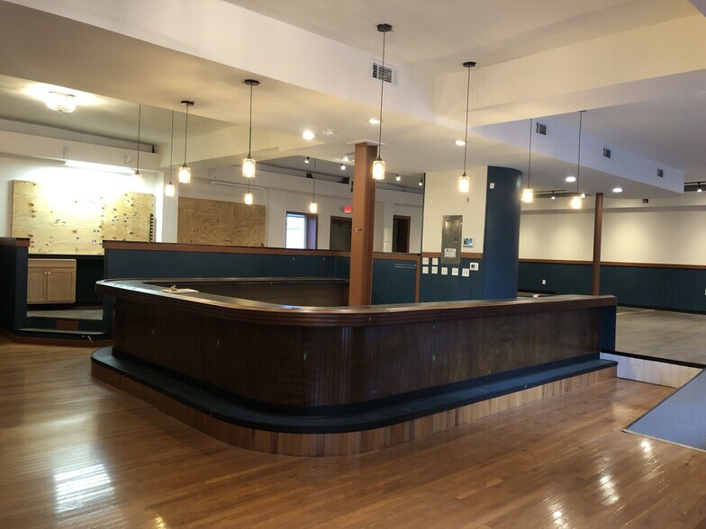 141 Locust St, Columbia, PA à louer - Photo de l’immeuble – Image 3 sur 8