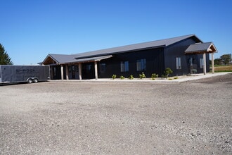 1195 Townline Rd, Ligonier, IN à louer Photo intérieure– Image 2 sur 12