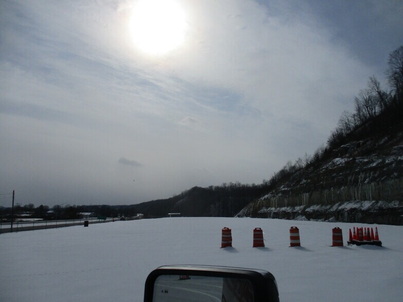 00 Route 10 & US 23, Greenup, KY à vendre - Photo de l’immeuble – Image 2 sur 2