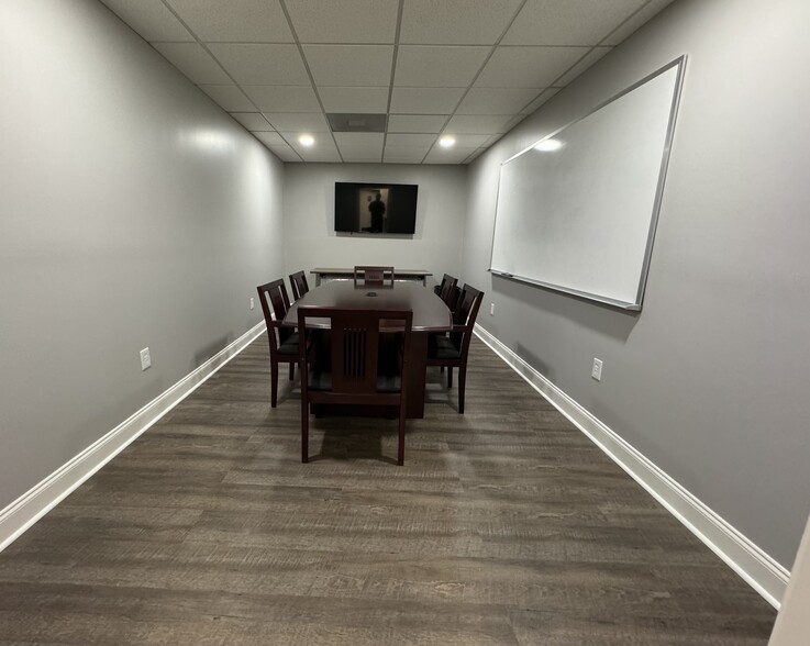 4249 Lomac St, Montgomery, AL à louer - Photo intérieure – Image 2 sur 12