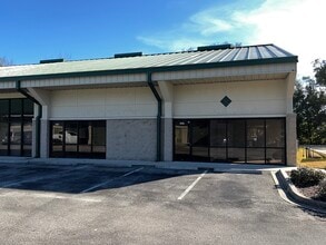 8110 Cypress Plaza Dr, Jacksonville, FL à louer Photo intérieure– Image 2 sur 4