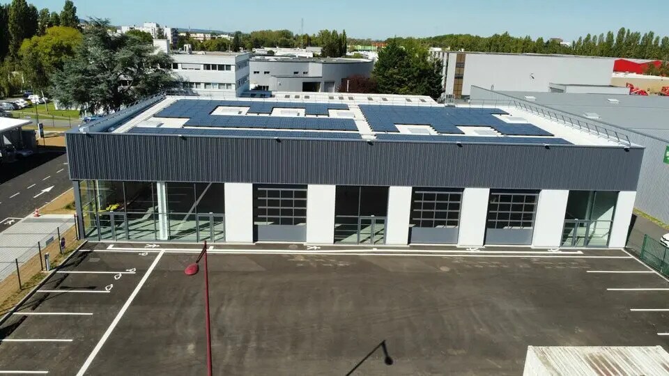 Local commercial dans Longeville-lès-Metz à louer - Photo de l’immeuble – Image 2 sur 10