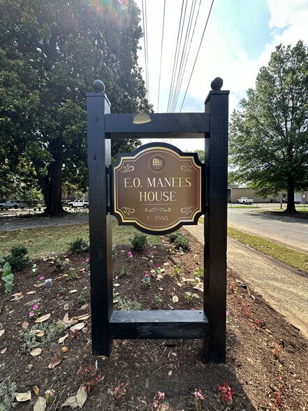 216 W 4th St, North Little Rock, AR à louer - Photo de l’immeuble – Image 3 sur 7