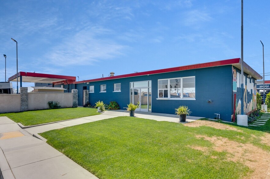 9920 Arlington Ave, Riverside, CA à vendre - Photo de l’immeuble – Image 3 sur 8