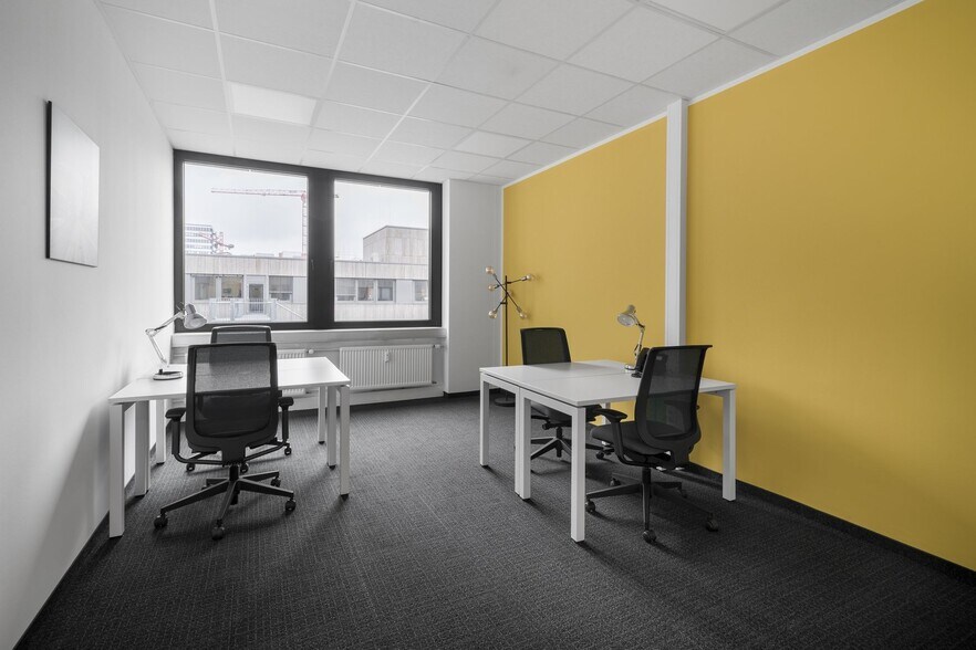 8300 Boone Blvd, Vienna, VA à louer - Photo intérieure – Image 3 sur 6