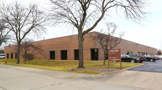 Plus de détails pour 3170-3190 MacArthur Blvd, Northbrook, IL - Industriel/Logistique à louer