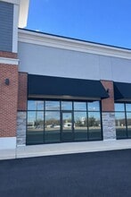 2397 DuPont Pky, Middletown, DE à louer Photo de l’immeuble– Image 2 sur 4