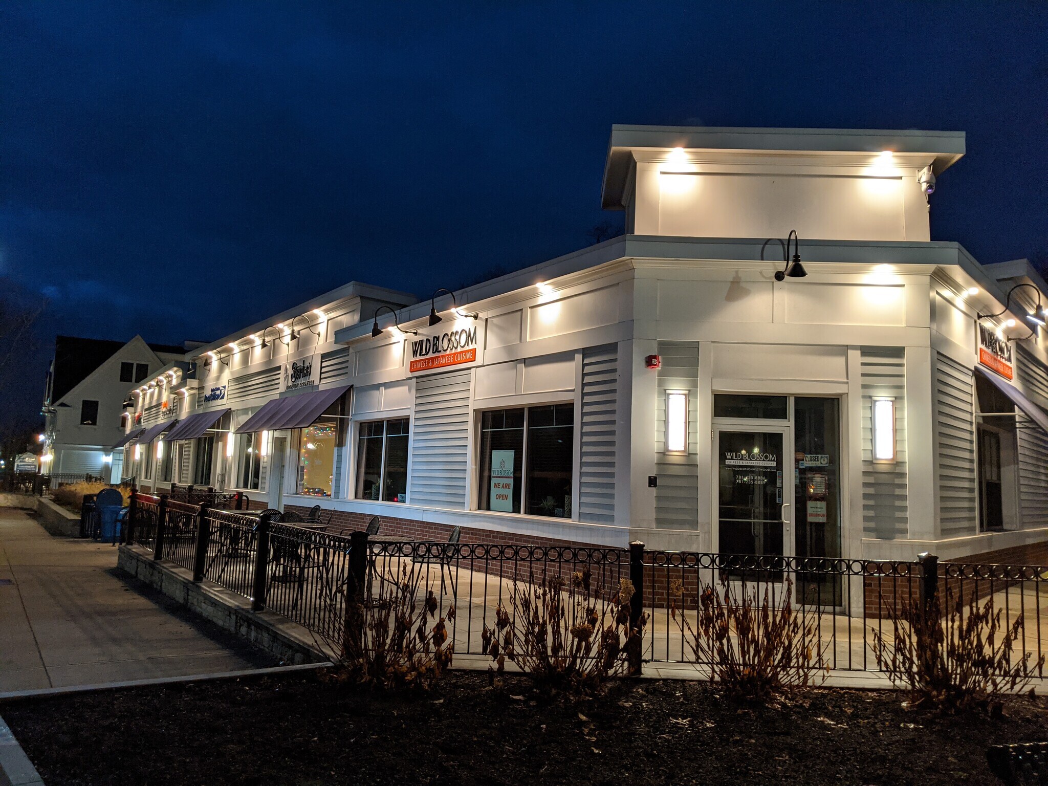 307-311 Washington St, Westwood, MA à louer Photo principale– Image 1 sur 4