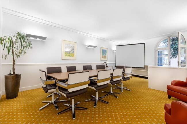 Plus de détails pour 27/29 Rue De Bassano, Paris - Bureau à louer