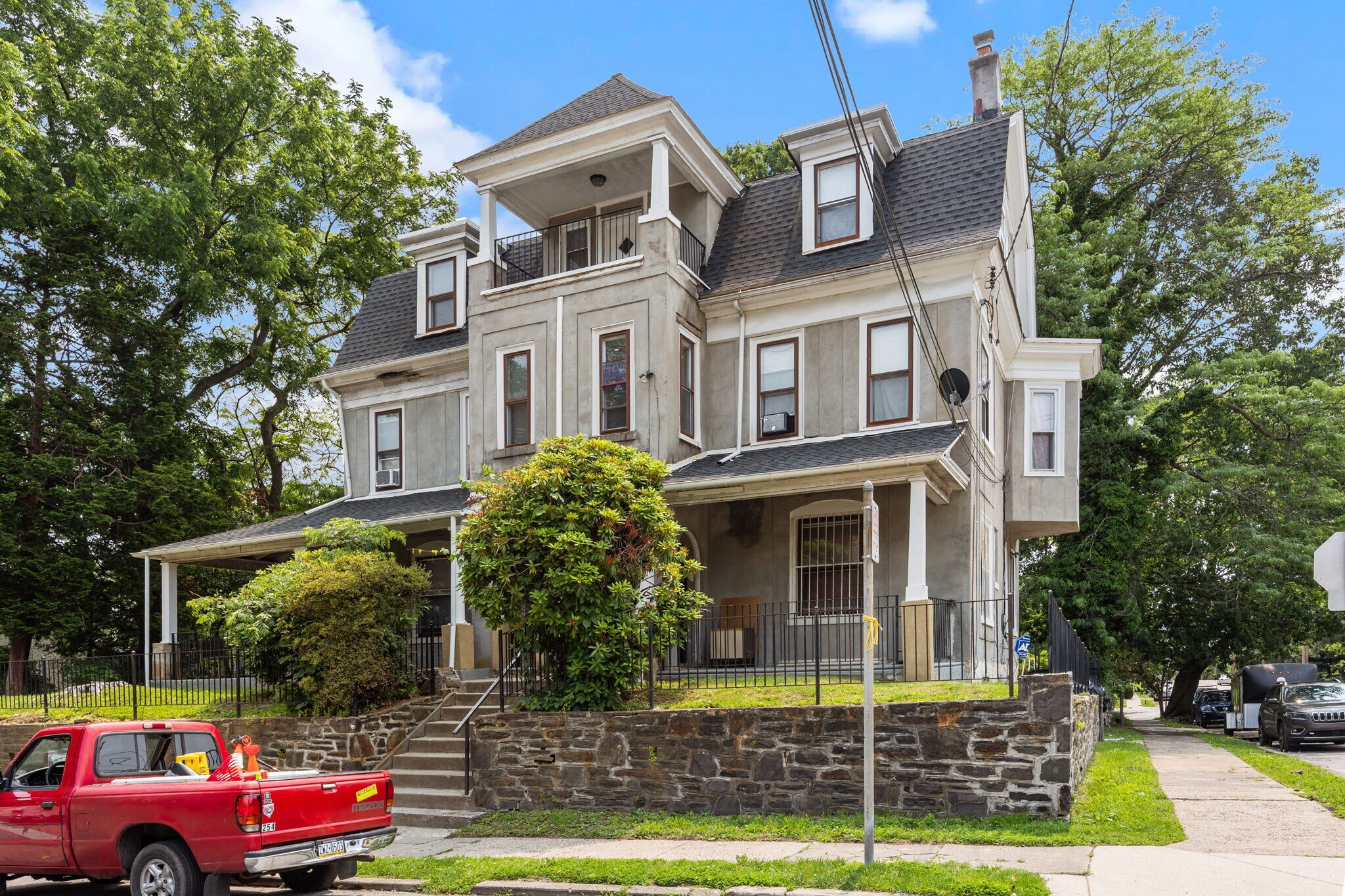 400 E Vernon Rd, Philadelphia, PA à vendre Photo de l’immeuble– Image 1 sur 74