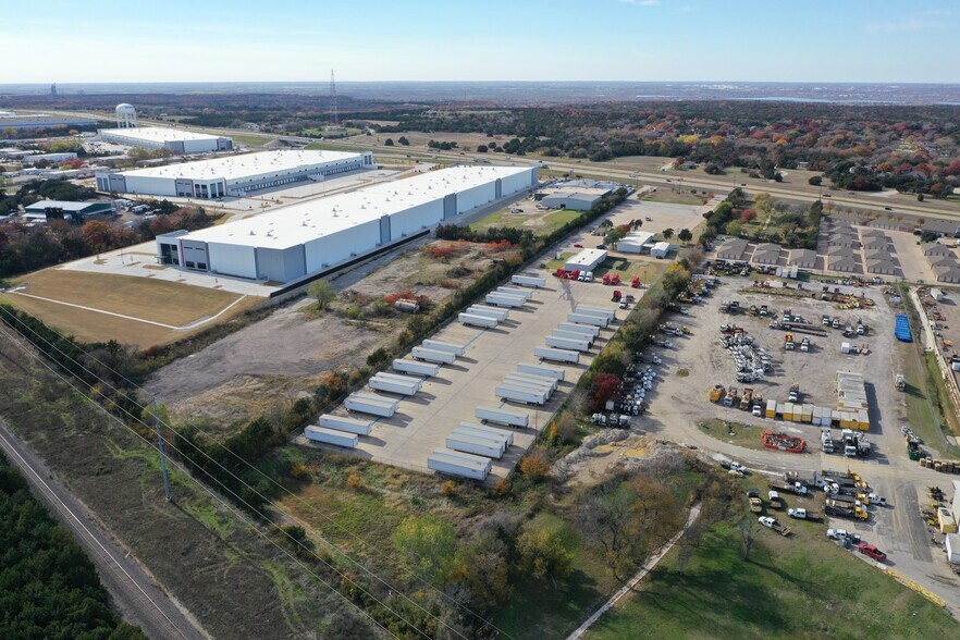 1230 S Highway 67, Cedar Hill, TX à louer - Photo de l’immeuble – Image 3 sur 6