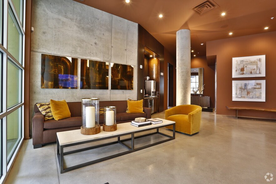 2785 N Speer Blvd, Denver, CO à louer - Hall d’entrée – Image 2 sur 72