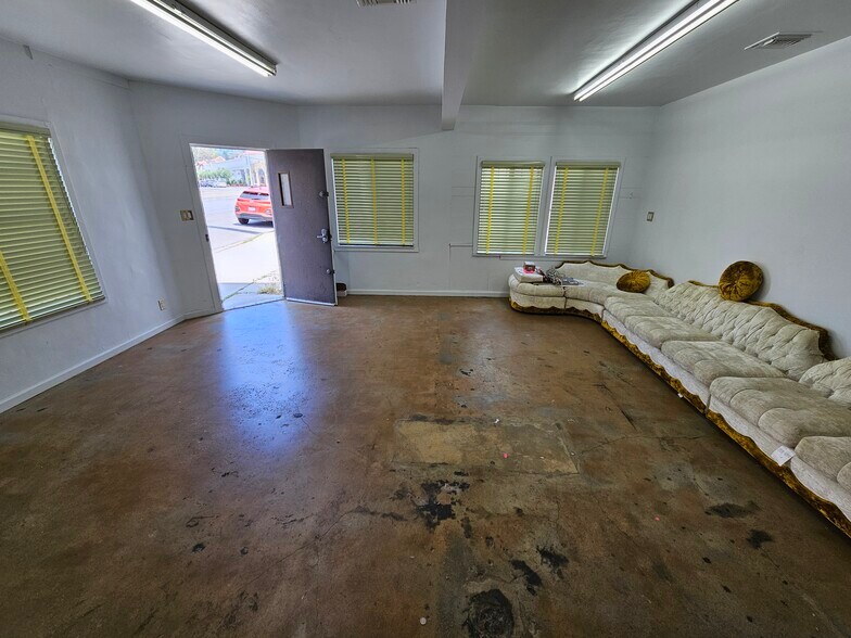 3508 Eagle Rock Blvd, Los Angeles, CA à louer - Photo de l’immeuble – Image 3 sur 3