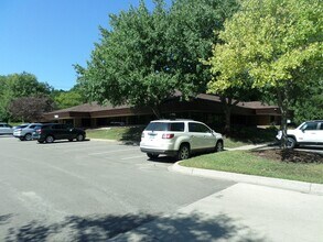 7650 Dixie Hwy, Village of Clarkston, MI à louer Photo intérieure– Image 2 sur 9