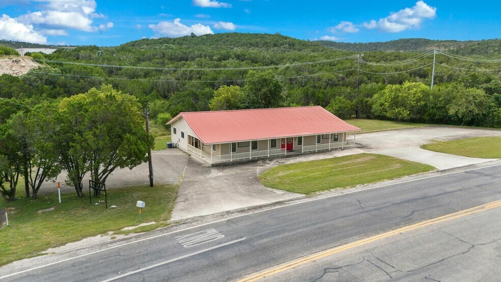 42320 FM 3159, Canyon Lake, TX à louer - Photo de l’immeuble – Image 2 sur 33