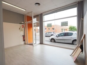 Local commercial dans Les Franqueses del Vallès, Barcelona à louer Photo intérieure– Image 1 sur 11