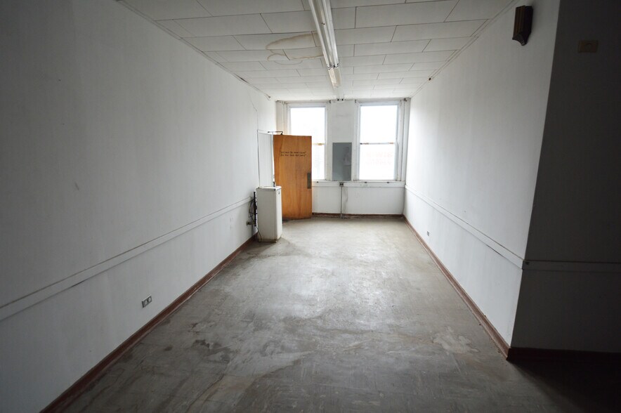112-114 S Main St, Lexington, NC à vendre - Photo intérieure – Image 3 sur 6