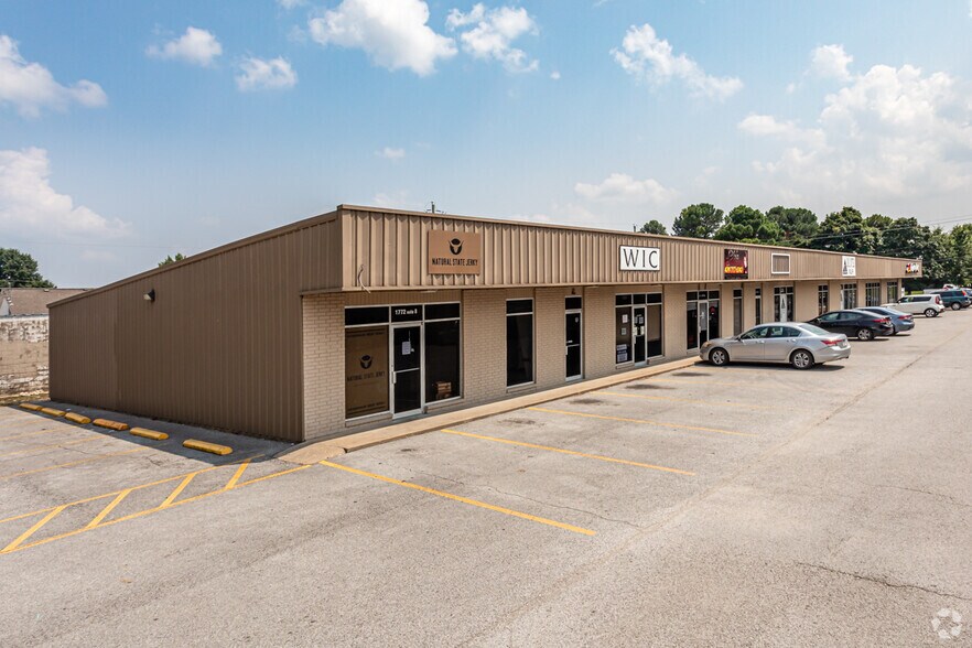 1810 W Sunset Ave, Springdale, AR à vendre - Photo de l’immeuble – Image 3 sur 14
