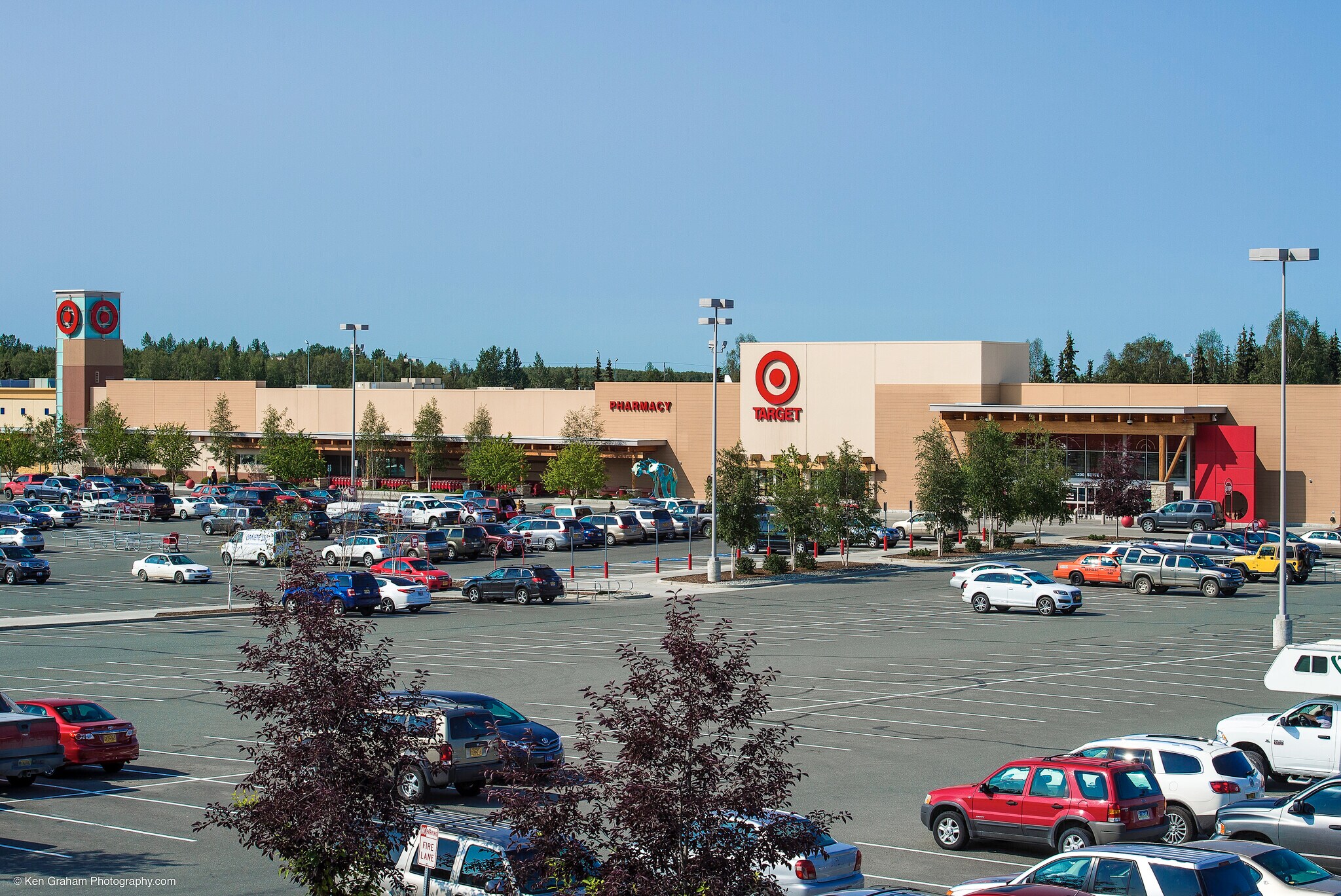 NE Glen Highway & Muldoon RD, Anchorage, AK à louer Photo de l’immeuble– Image 1 sur 14