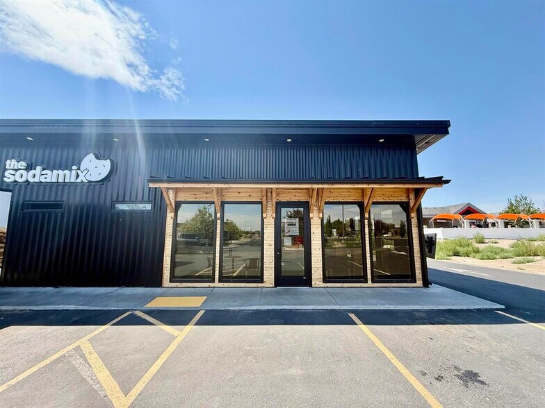4185 Poleline Rd, Pocatello, ID à vendre - Photo principale – Image 1 sur 6