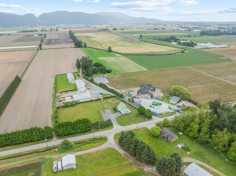 38604 No. 5 Rd, Abbotsford, BC à vendre - Photo de l’immeuble – Image 3 sur 23