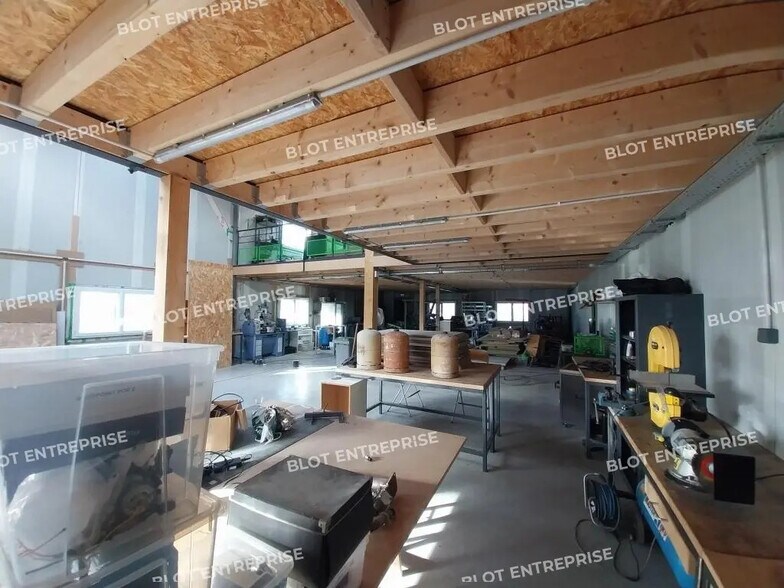 Local d'activités dans Guer à vendre - Photo intérieure – Image 2 sur 6