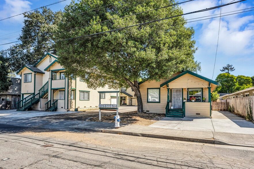 1404 Slater St, Santa Rosa, CA à vendre - Photo de l’immeuble – Image 3 sur 31