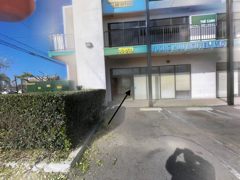 10131-10141 Westminster Ave, Garden Grove, CA à louer - Photo de l’immeuble – Image 3 sur 4
