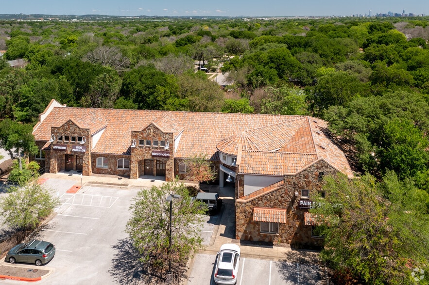 2500 W William Cannon Dr, Austin, TX à vendre - Photo principale – Image 1 sur 10