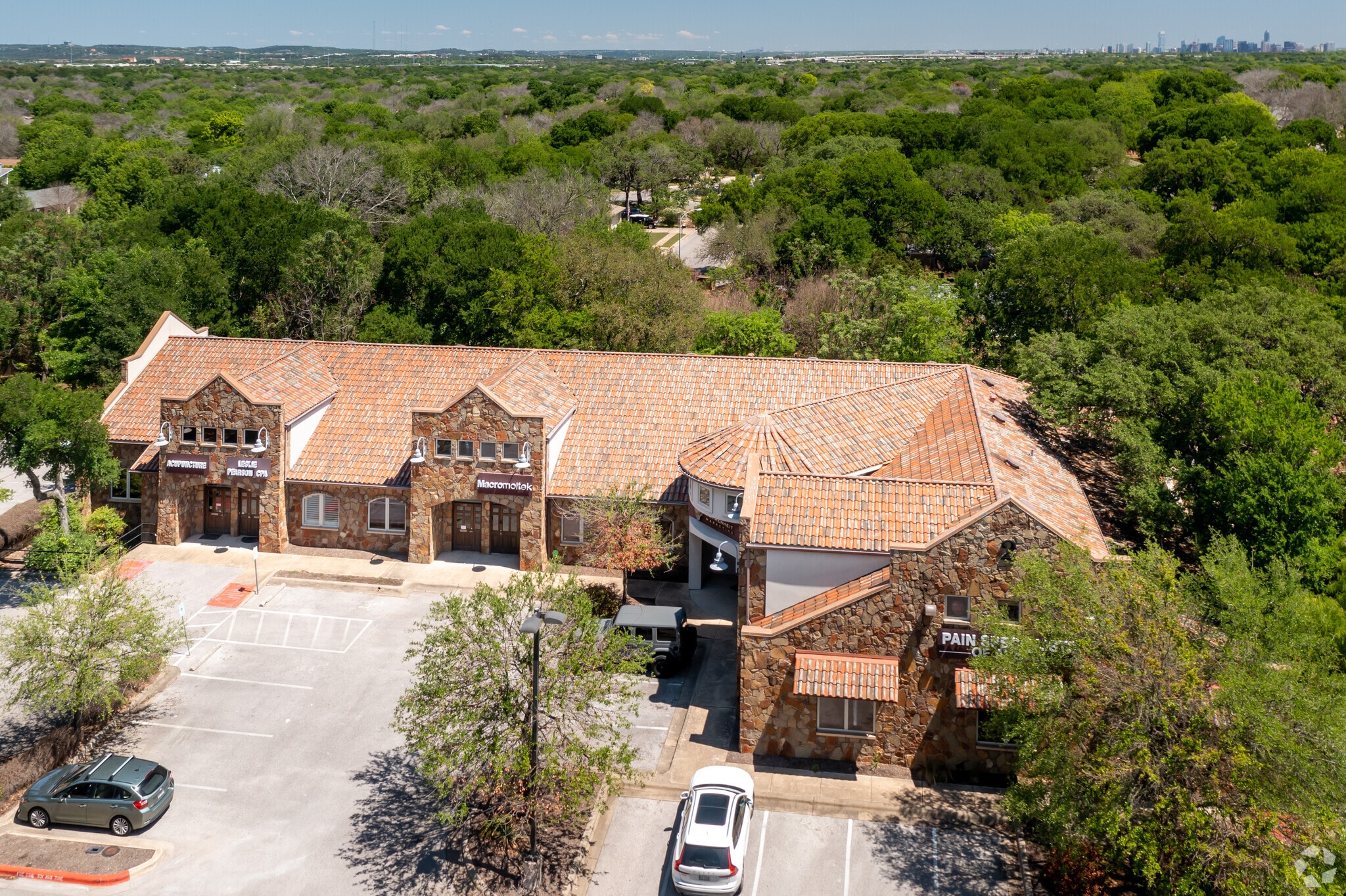 2500 W William Cannon Dr, Austin, TX à vendre Photo principale– Image 1 sur 11