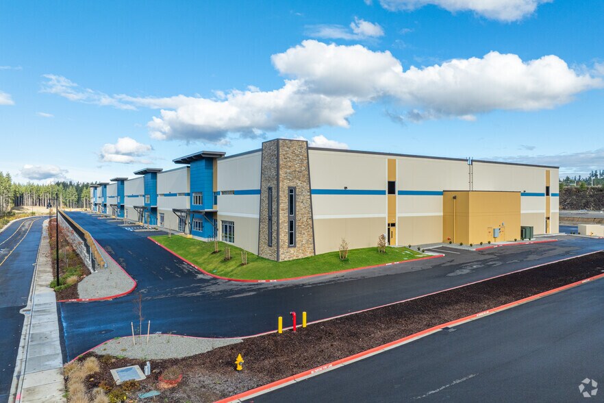 14621 170th Ave E, Bonney Lake, WA à vendre - Photo de l’immeuble – Image 2 sur 5