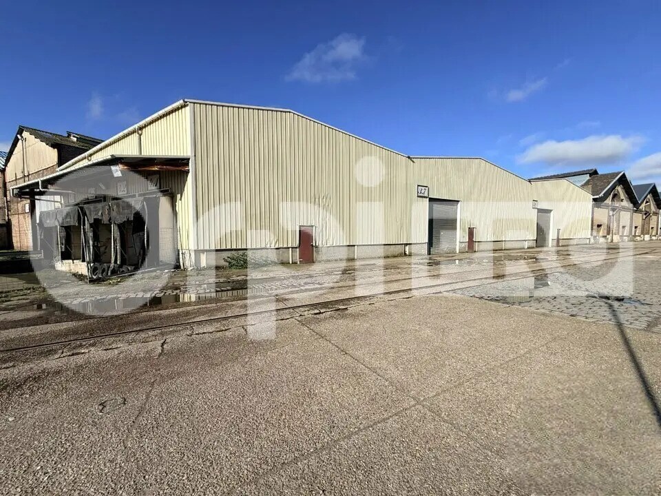 Industriel/Logistique dans Le Havre à vendre Photo de l’immeuble– Image 1 sur 12