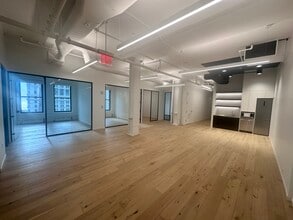 111 Broadway, New York, NY à louer Photo intérieure– Image 2 sur 7