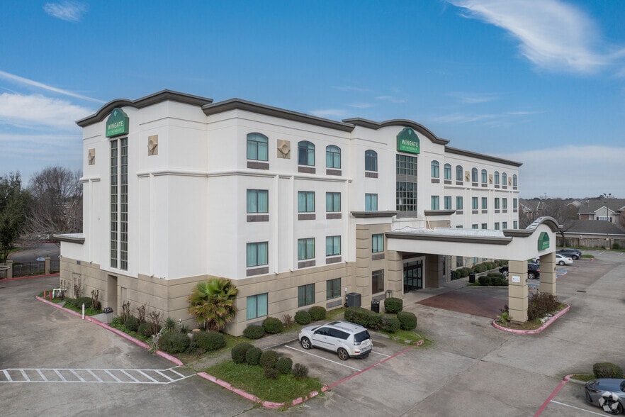 9050 Mills Rd, Houston, TX à vendre - Photo principale – Image 1 sur 19